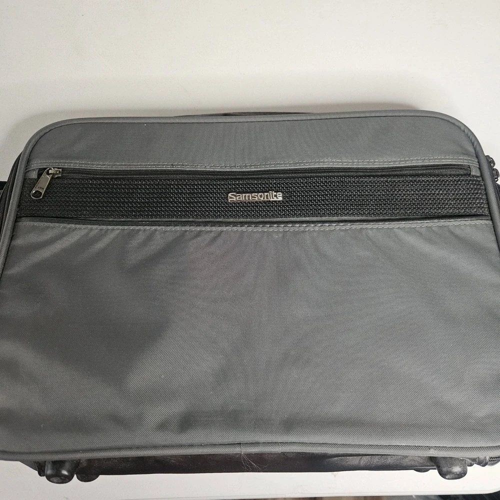 Vintage Samsonite Gray Nylon Travel Briefcase Laptop Bag Wetpak Lockable Gray